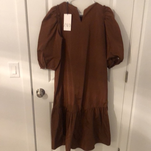 Zara puff sleeve midi dress - Picture 3 of 12